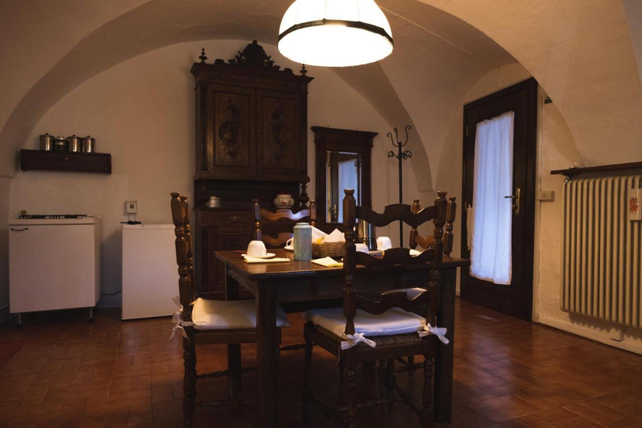 Apartamento Cascina Des Religieuses Aosta Exterior foto