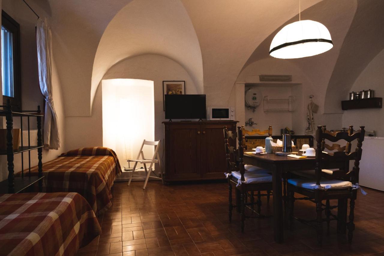 Apartamento Cascina Des Religieuses Aosta Exterior foto